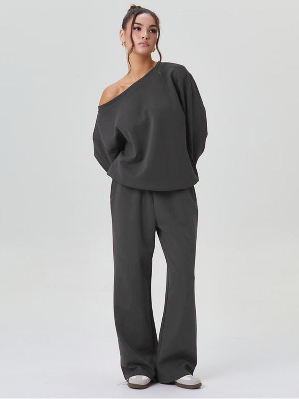 New winter style, fashionable and versatile off-shoulder design, Amazon trendy sporty casual suit